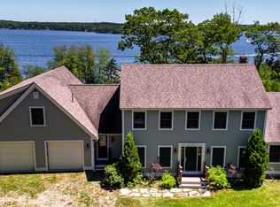 29 Spruce Point Hts, Boothbay Harbor, ME 04538
