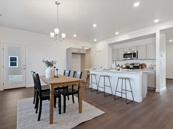 1554 E Pheasant Rd #213, Eagle Mountain, UT 84005