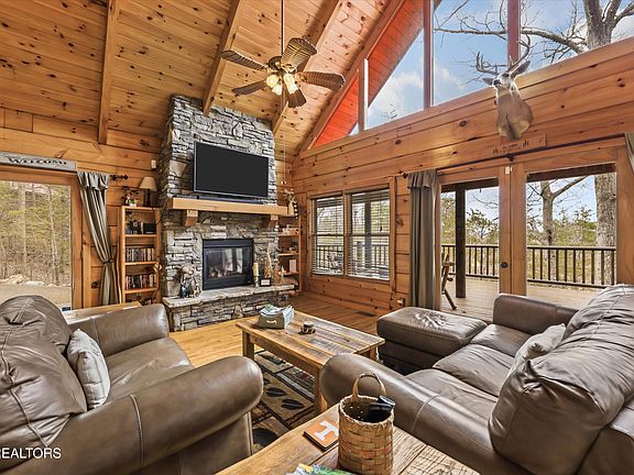 5th image of 115 Martin Rd