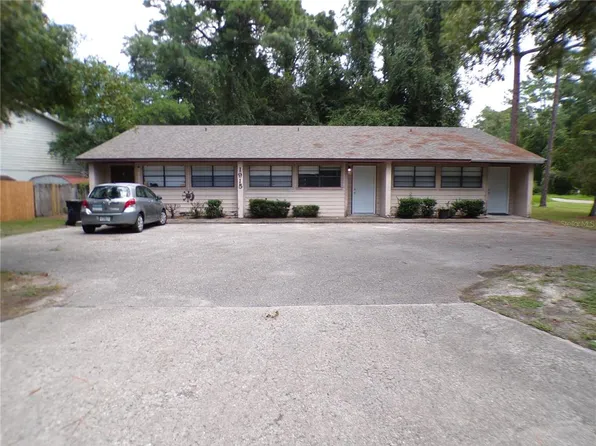 1915 SW 70th Ter, Gainesville, FL 32607