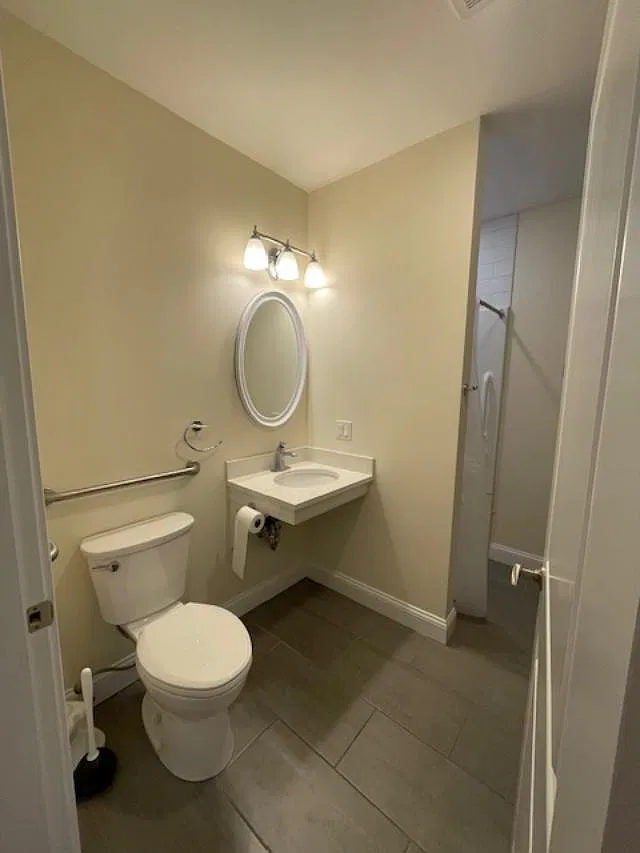 1664 Dorchester Ave — Photo 3
