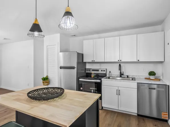 489 Swiss Dr, Marion, OH 43302