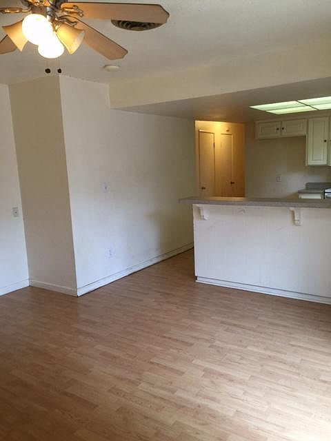 2nd image of 715 Crestmont Ave