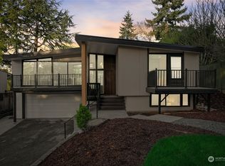 3016 SW 116th Pl, Seattle, WA 98146