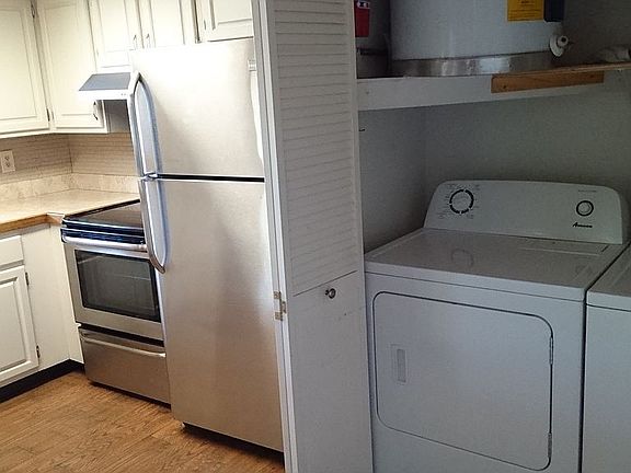 3rd image of 2504 Atlantic Beach Blvd APT 2B