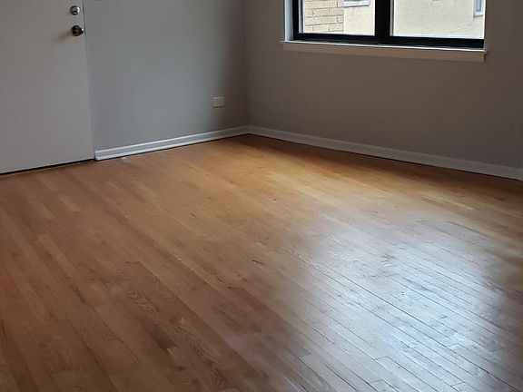 3rd image of 10210 S Walden Pkwy APT B3
