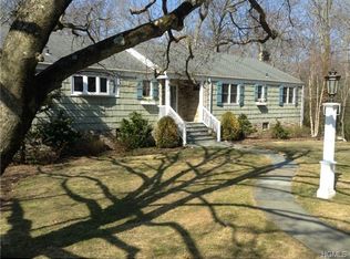 15 Split Tree Rd, Scarsdale, NY 10583