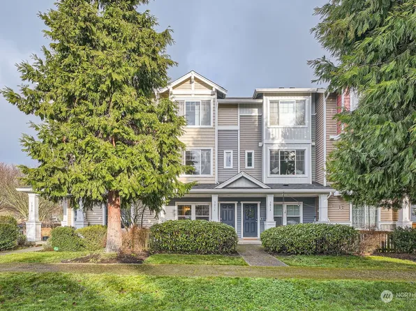 3016 SW Bataan Street, Seattle, WA 98126