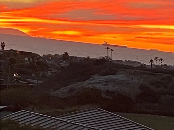 8 Land Fall Ct, Newport Beach, CA 92663