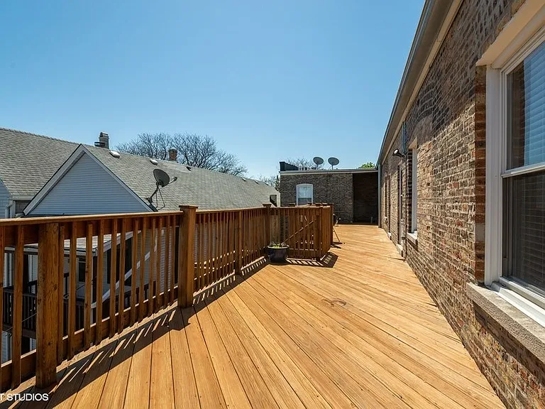 3007 N Clifton Ave #302 — Photo 12