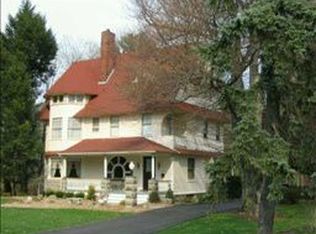 26 Maple Ave, Warwick, NY 10990