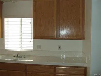 2 bed, 1363 sqft, $1,800 — Photo 4