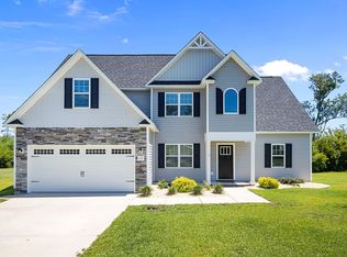 413 Gavins Run, Sneads Ferry, NC 28460