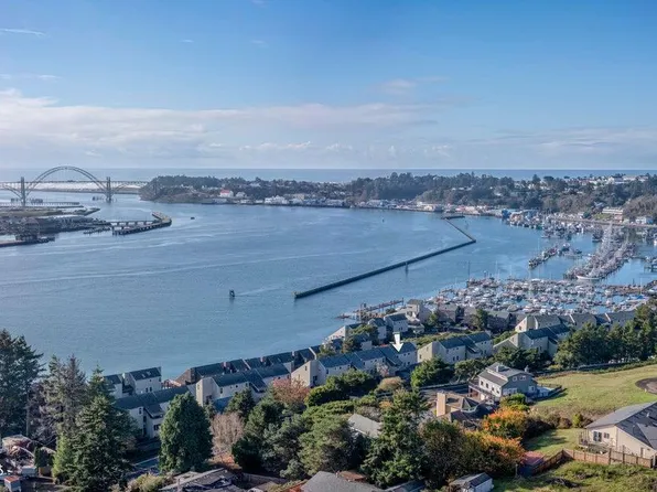 SE Bay Blvd #M118, Newport, OR 97365