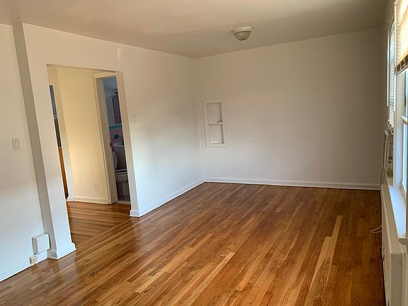 5th image of 1556 150th St Floor 2