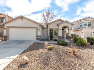 2061 W Goldmine Mountain Dr, San Tan Valley, AZ 85142