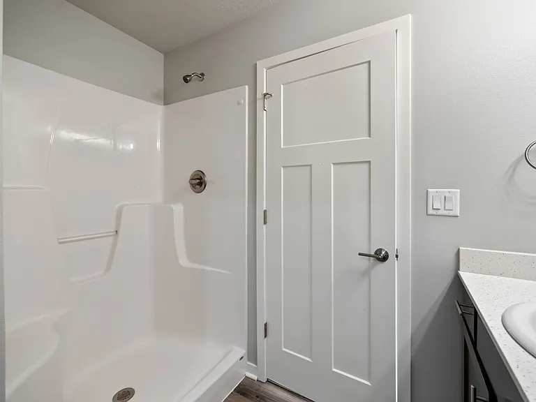 Cove at Kettlestone Townhomes — Photo 19