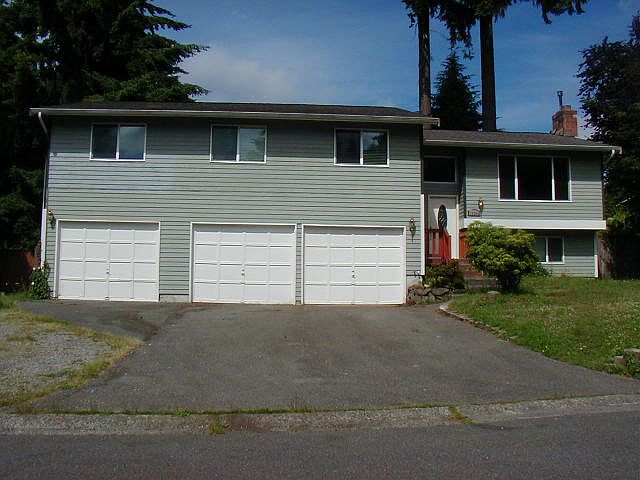 1st image of 15304 46th Pl W