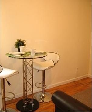 5th image of 135 E 110th St APT 1C