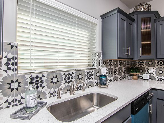 5th image of 1086 Gallium Ave