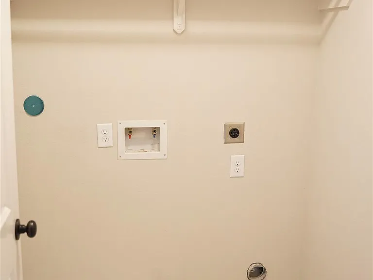 10507 Willow Park Grn — Photo 19