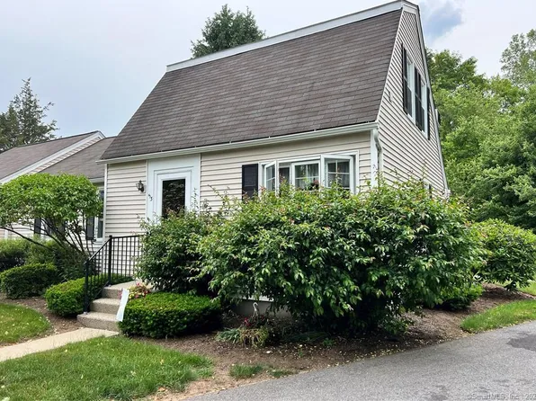 53 Constitution Square #53, Mansfield, CT 06250