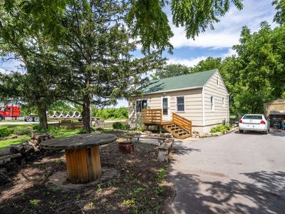 3650 NE 54th Pl, Des Moines, IA, 50317