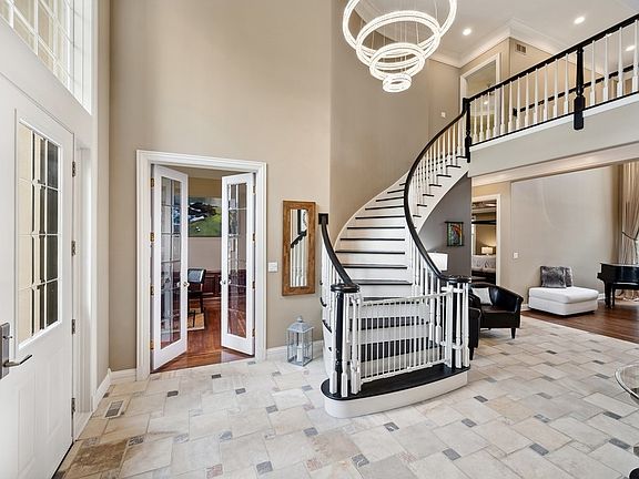 4th image of 29040 N Spoon Ct