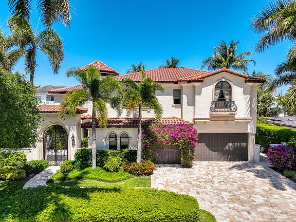 3rd image of 809 NE 71st Street