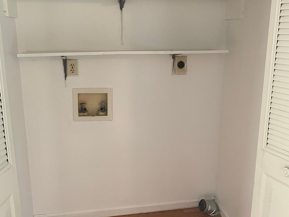 1st image of 267 Shelby Ave