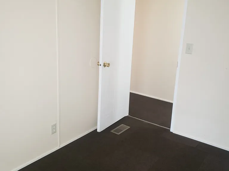 12354 S Westminster Rd — Photo 14
