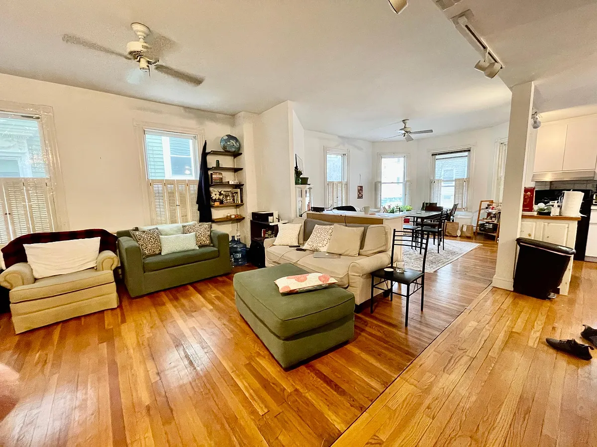 Building Photo - 54 Fayette St #A1