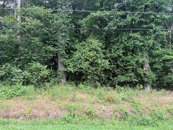 3rd image of Lots Railroad Ave