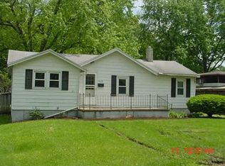 4028 N Constant View Dr, Decatur, IL 62526