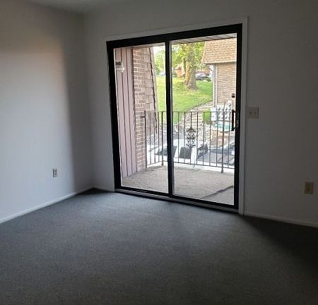 2nd image of 700 Schuyler Ave APT A-23