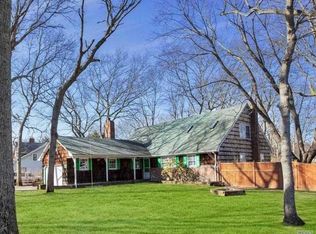 81 Timberpoint Cres, Great River, NY 11739