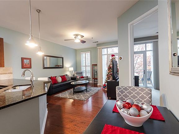 4th image of 711 Cosmopolitan Dr NE Unit 237