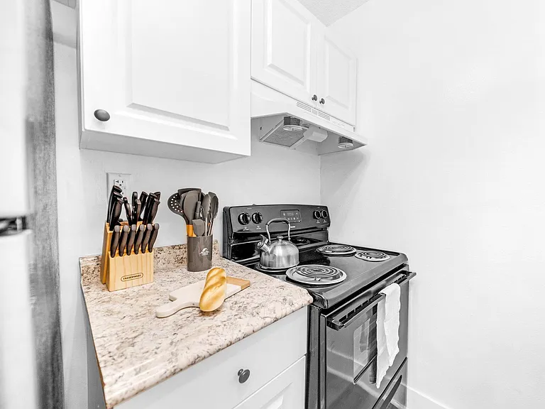 374 Sunshine Dr #K2 — Photo 12