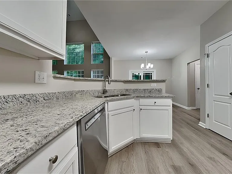 4444 Sequoia Park Trl — Photo 5