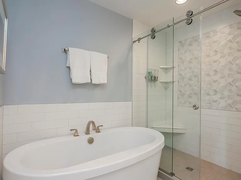 2118B Natchez Trce — Photo 31