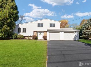 694 Ridge Rd, Monmouth Junction, NJ 08852