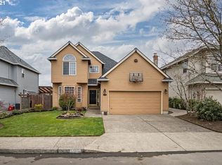 8943 SW Waverly Dr, Tigard, OR 97224