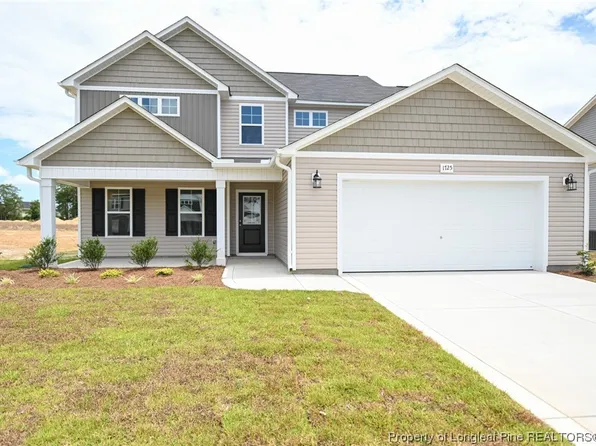 1725 Ramsdale Rd, Hope Mills, NC 28348