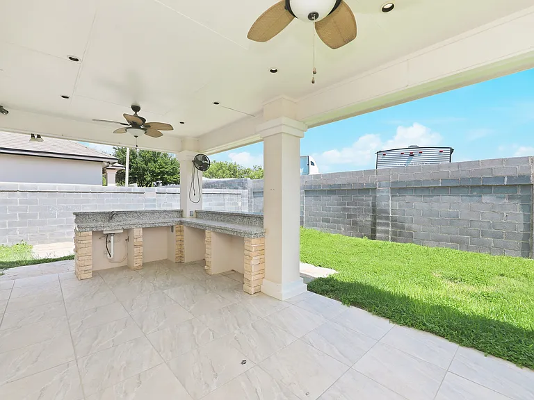 7225 Sylvia Plath Dr — Photo 19
