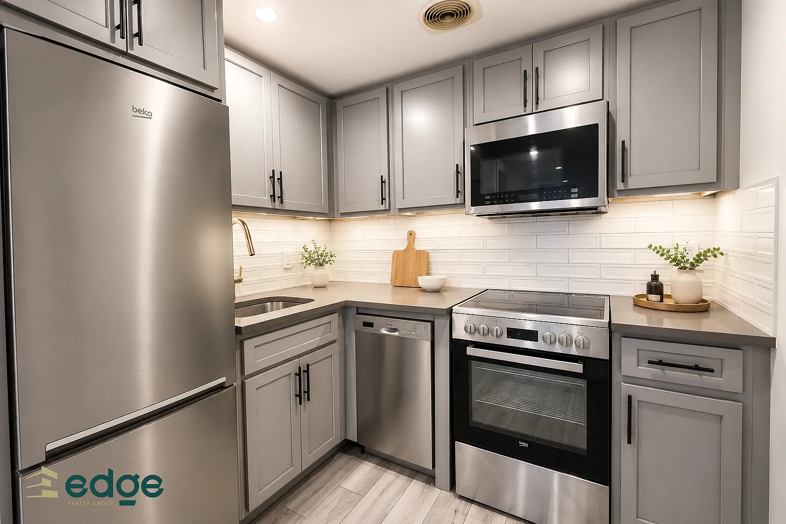 357 Adelphi Street — Photo 2