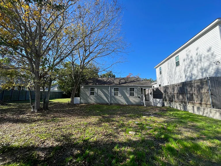 5942 Orleans Ave — Photo 1