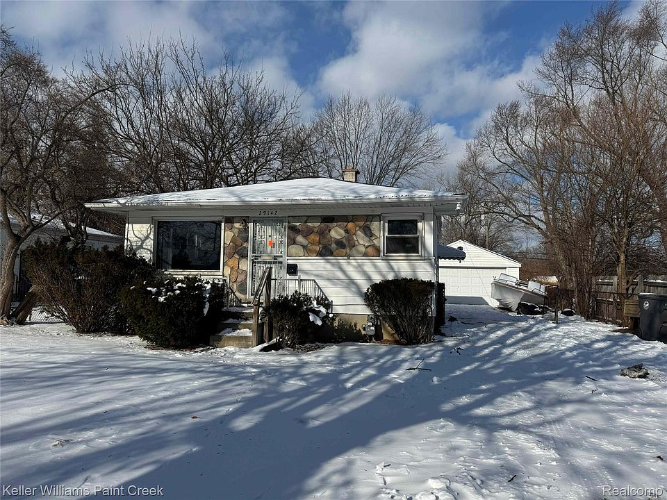 1st image of 29142 Rosewood St