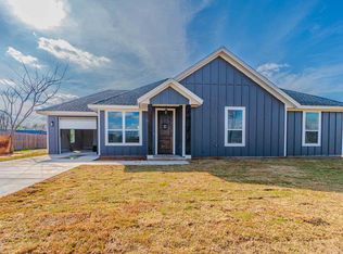 3308 Power Plant Ct, Granbury, TX 76048