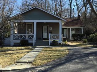 20 S Iola Dr, Saint Louis, MO 63119