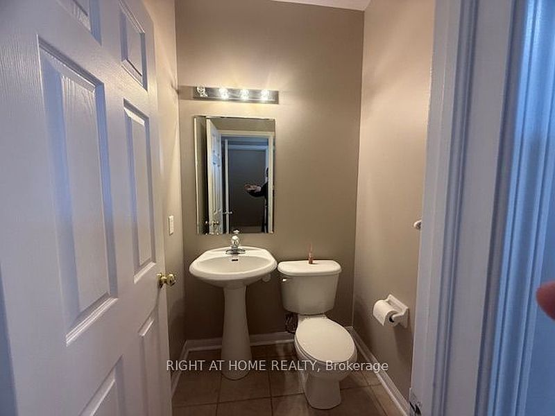 Burlington House for rent - 3 Bedrooms — photo 20